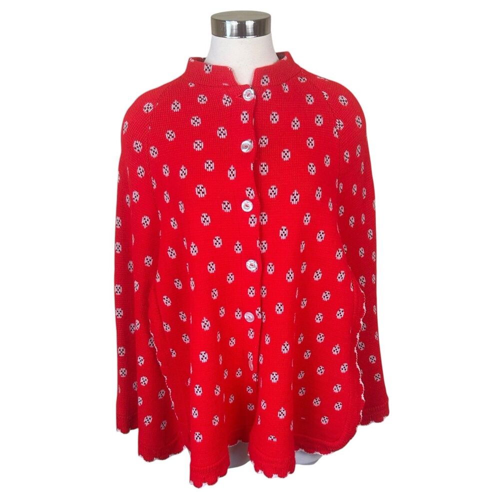 VTG Handmade? Red Circle Yarn Button Up Knitted Cape Poncho Scallop Trim OS